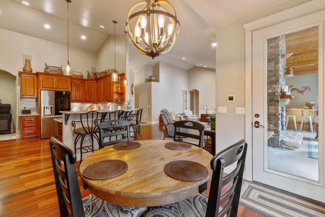 11209 Merganser Road, Klamath Falls, OR 97601