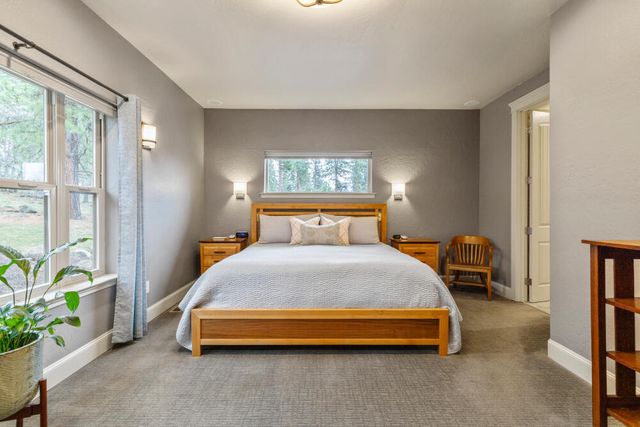 11209 Merganser Road, Klamath Falls, OR 97601