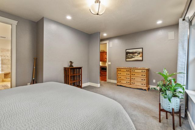 11209 Merganser Road, Klamath Falls, OR 97601