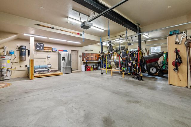 11209 Merganser Road, Klamath Falls, OR 97601