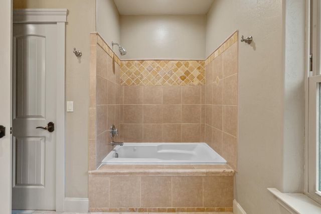 11209 Merganser Road, Klamath Falls, OR 97601