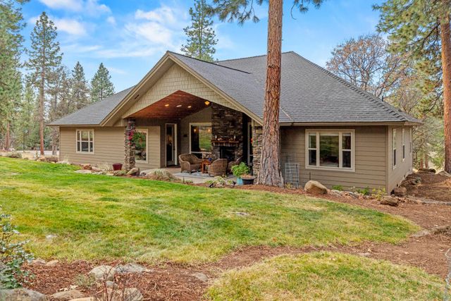 11209 Merganser Road, Klamath Falls, OR 97601