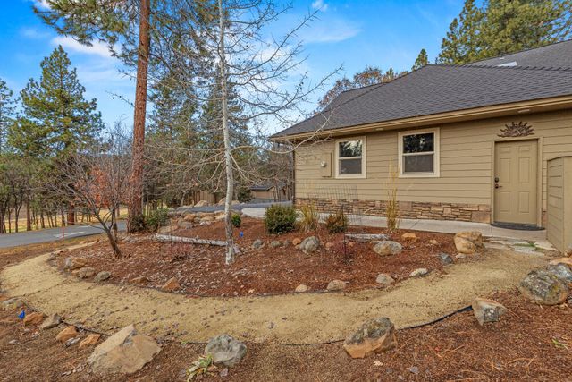 11209 Merganser Road, Klamath Falls, OR 97601