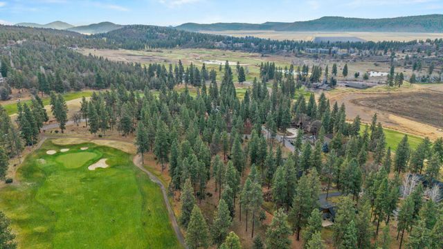 11209 Merganser Road, Klamath Falls, OR 97601
