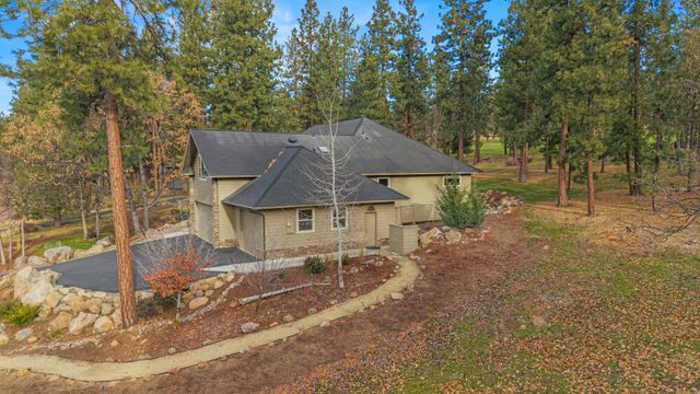 11209 Merganser Road, Klamath Falls, OR 97601