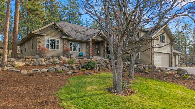 11209 Merganser Road, Klamath Falls, OR 97601