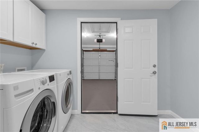 95 McKinley Avenue, Colonia, NJ 07067