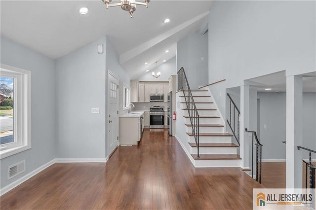 95 McKinley Avenue, Colonia, NJ 07067