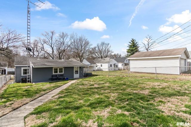 527 Wood Avenue, Springfield, IL 62702