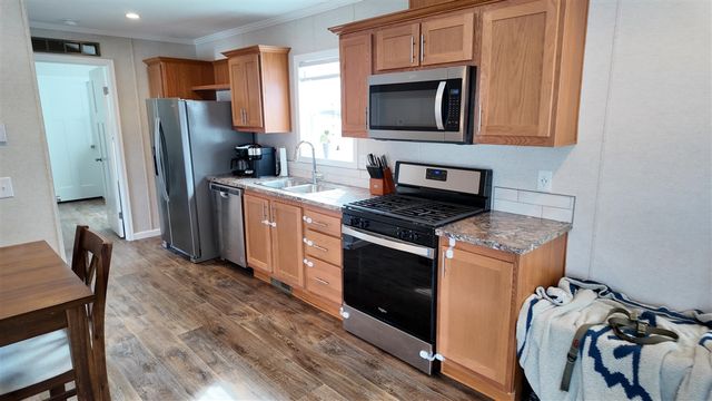 333 E Lakewood Boulevard 69, Holland, MI 49424