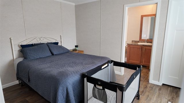 333 E Lakewood Boulevard 69, Holland, MI 49424