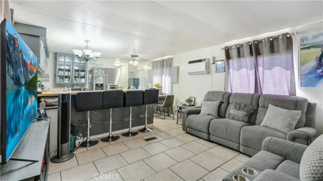 6154 Mission 33, Riverside, CA 92509