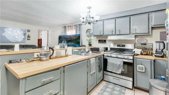 6154 Mission 33, Riverside, CA 92509