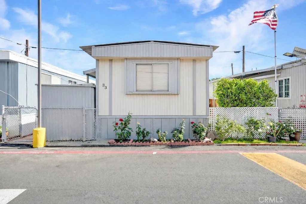 6154 Mission 33, Riverside, CA 92509