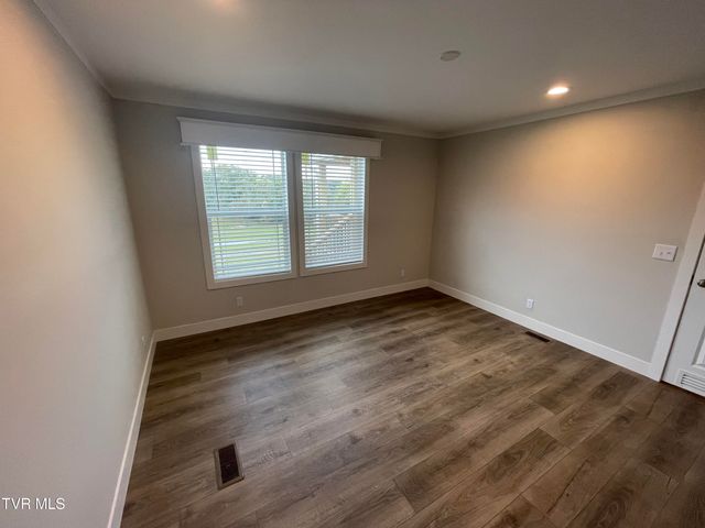 1819 Siesta Drive, Newport, TN 37821