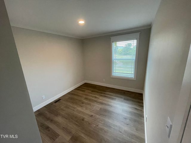 1819 Siesta Drive, Newport, TN 37821