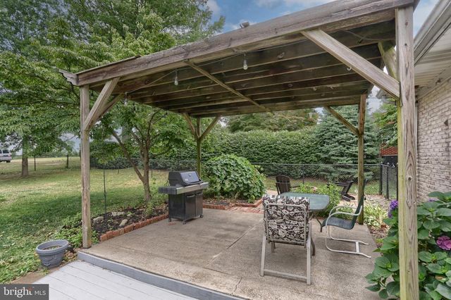 36 ARTHUR ST, Hummelstown, PA 17036