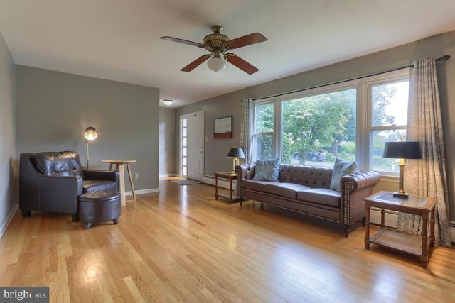 36 ARTHUR ST, Hummelstown, PA 17036