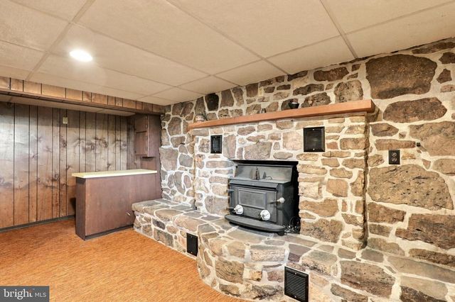 30 BIRCHWAY DR, Chambersburg, PA 17202