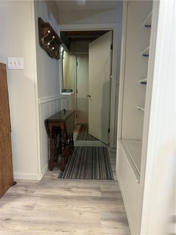 1538 Haine School Rd, Cranberry Twp, PA 16066