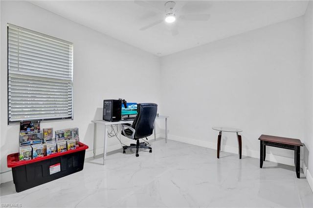 2709 53rd ST SW, Lehigh Acres, FL 33976