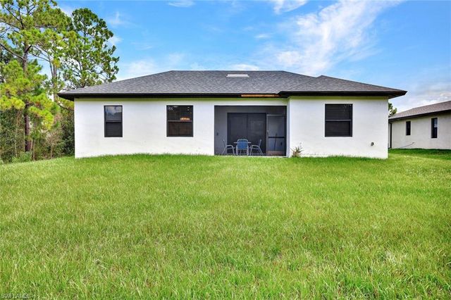 2709 53rd ST SW, Lehigh Acres, FL 33976