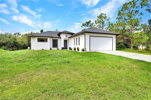 2709 53rd ST SW, Lehigh Acres, FL 33976