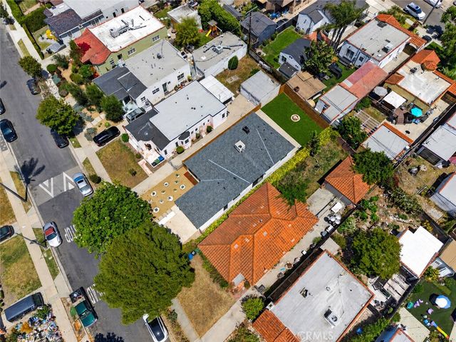 1744 S Genesee, Los Angeles, CA 90019
