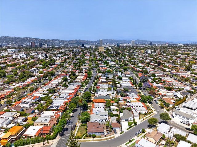 1744 S Genesee, Los Angeles, CA 90019
