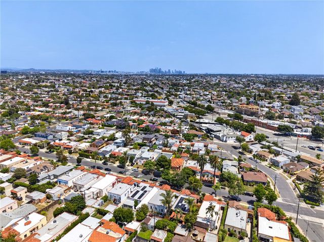 1744 S Genesee, Los Angeles, CA 90019
