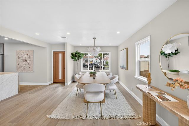 1744 S Genesee, Los Angeles, CA 90019