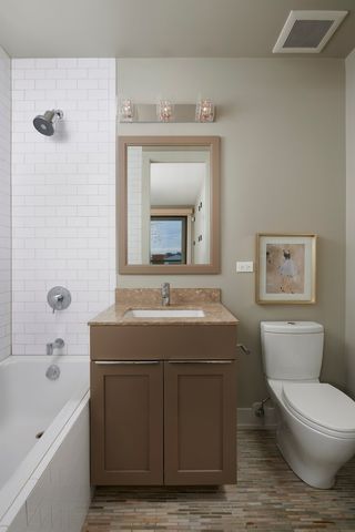 1305 W Diversey Parkway 2, Chicago, IL 60614