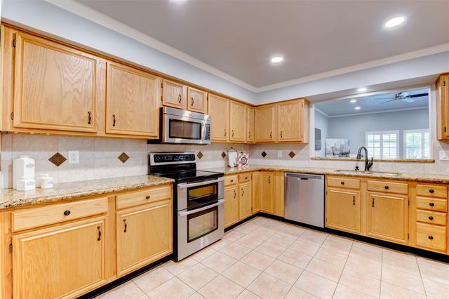 3535 Teakwood Drive, Pearland, TX 77584