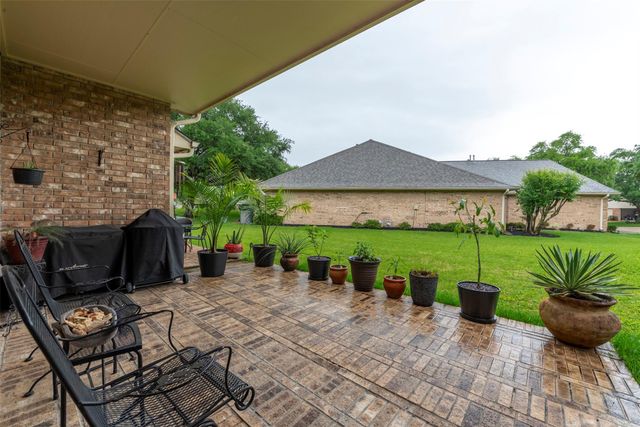 3535 Teakwood Drive, Pearland, TX 77584