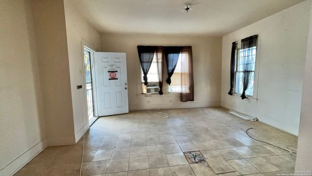 1510 S Presa, San Antonio, TX 78210