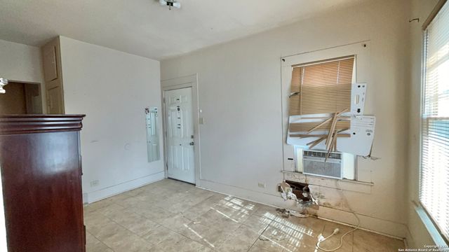 1510 S Presa, San Antonio, TX 78210