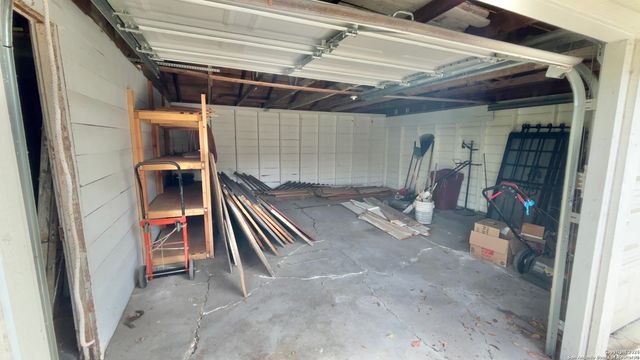 1510 S Presa, San Antonio, TX 78210