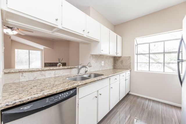 2023 Gentryside Drive 508, Houston, TX 77077
