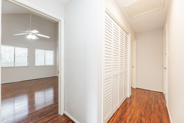 2023 Gentryside Drive 508, Houston, TX 77077
