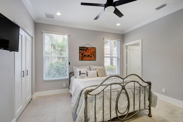 3860 Netherlee Way, Lake Worth, FL 33449
