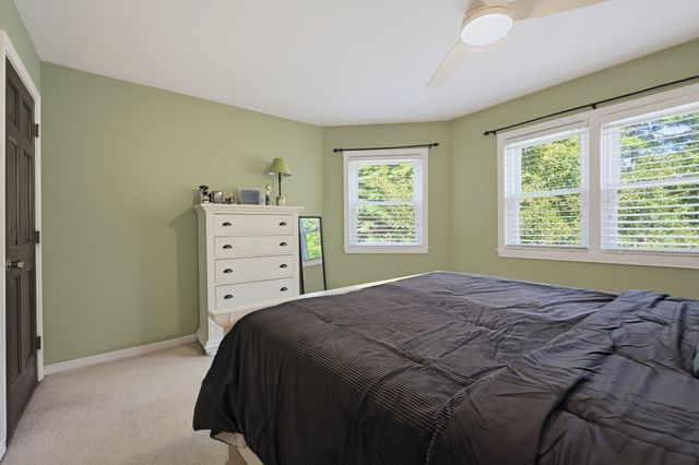 168 Upton St 11, Grafton, MA 01519