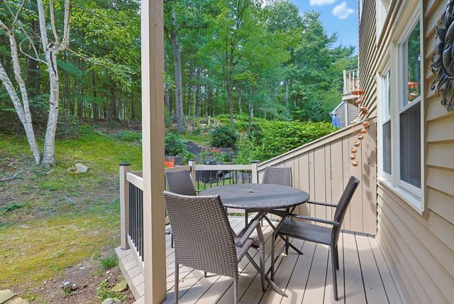 168 Upton St 11, Grafton, MA 01519