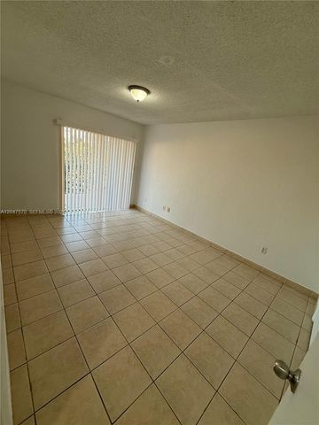 1305 W 53rd St 406, Hialeah, FL 33012