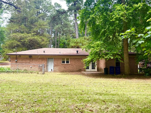 837 Drewry Drive, Shreveport, LA 71118
