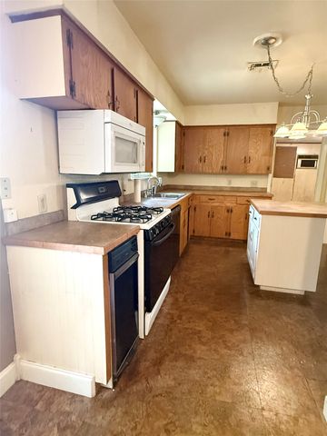 837 Drewry Drive, Shreveport, LA 71118