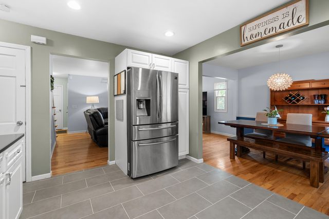 1527 Highgate Road, Kalamazoo, MI 49006