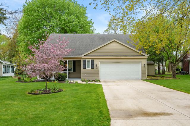 1527 Highgate Road, Kalamazoo, MI 49006