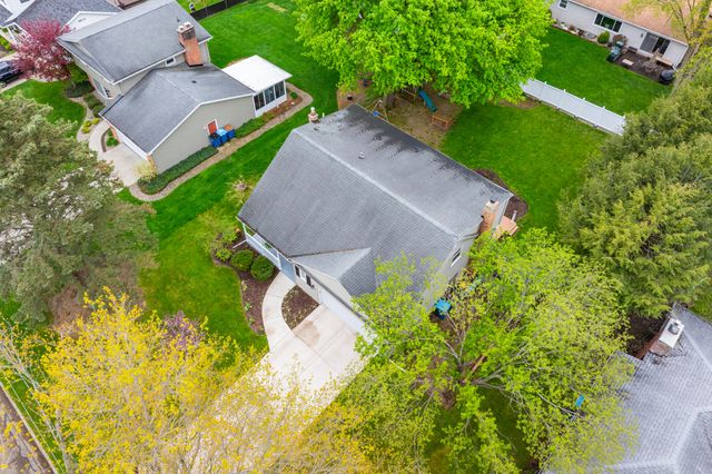 1527 Highgate Road, Kalamazoo, MI 49006