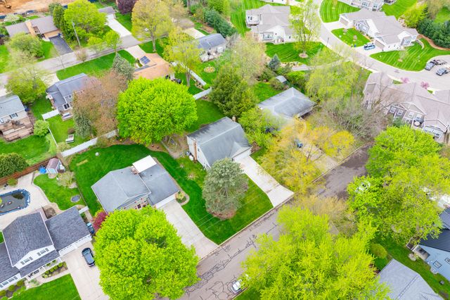 1527 Highgate Road, Kalamazoo, MI 49006