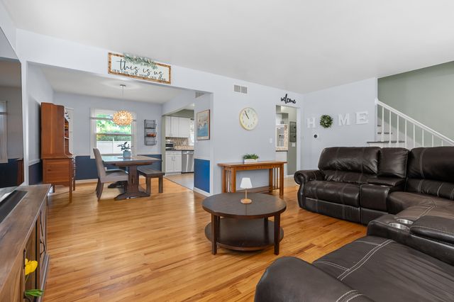 1527 Highgate Road, Kalamazoo, MI 49006